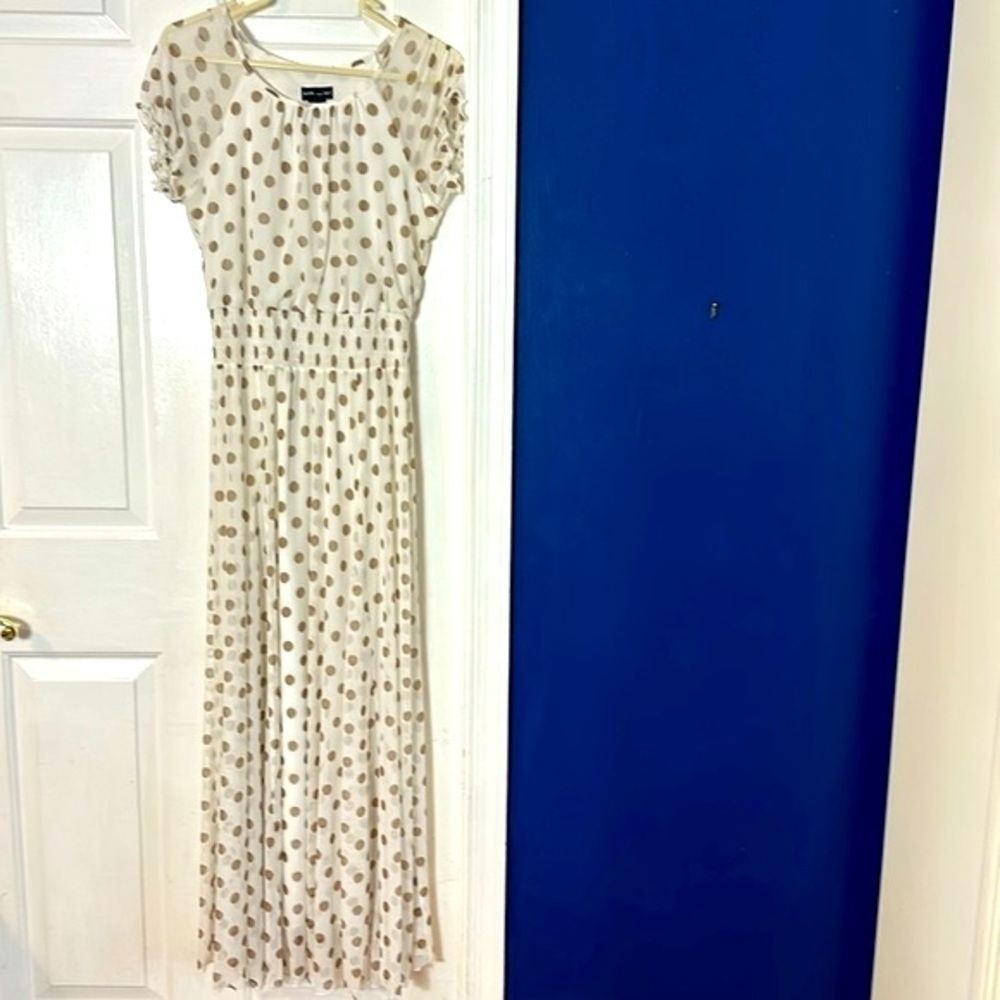 Women’s Kate and Lily Tan and White Polka Dot Sheer Short Sleeve Maxi Dress Sz 6